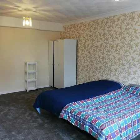 Cosy Double Bedroom In Centre