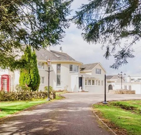 Finn Village - Loch Lomond - Black With Jacuzzi-style Bath Glasgow