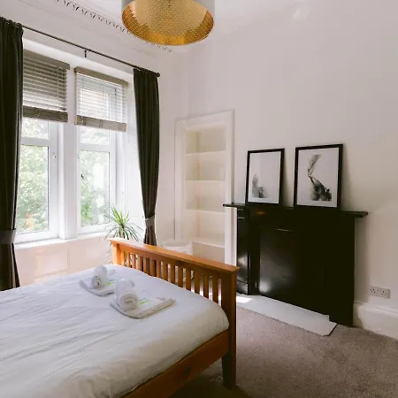 Apartment Pass The Keys 2 Bed In West End *