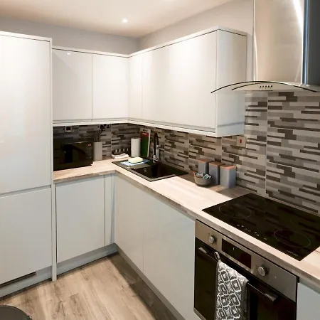 Pass The Keys Superb 1bed Flat In Fabulous West End Lägenhet