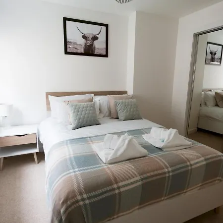 Ferienhaus Pass The Keys Beautiful Unique 3bed Mews House Glasgow