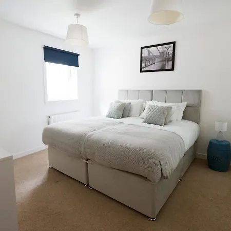 Semesterbostad Beautiful Unique 3bed Mews House - Pass The Keys *
