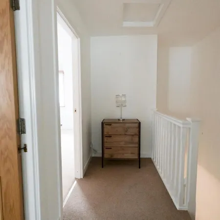 Ferienhaus Pass The Keys Beautiful Unique 3bed Mews House Glasgow