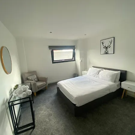 Secc&hydro Beautiful 2br With Free Parking Apartamento Glasgow