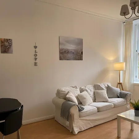 Lovely 1-bed In Merchant Apartment