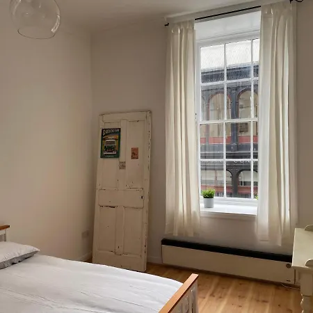 Apartment Lovely 1-bed In Merchant *