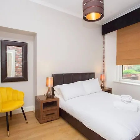 Comfortable Merchant Apartment *