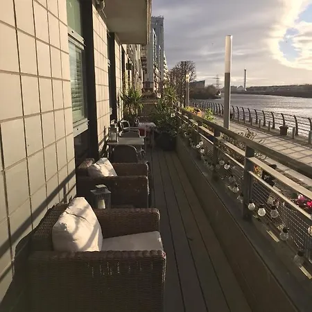 Harbour Clyde Waterfront * غلاسغو