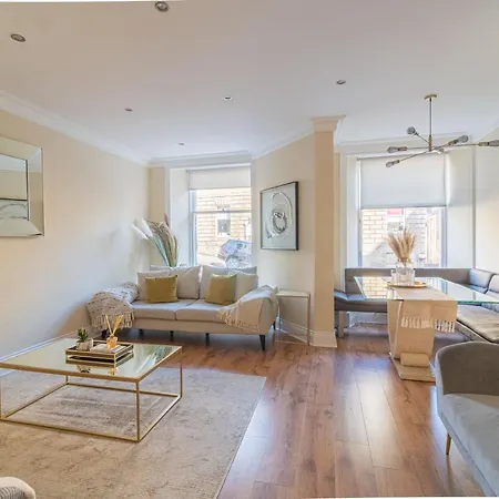 Large Blythswood * Glasgow