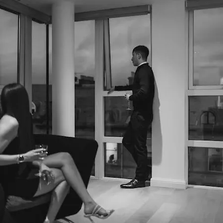 Lägenhet The Penthouse - Luxury Like No Other *