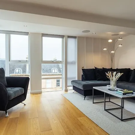 The Penthouse - Luxury Like No Other