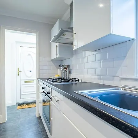 Apartamento The Brigg - Spacious 3 Bed With Driveway In
