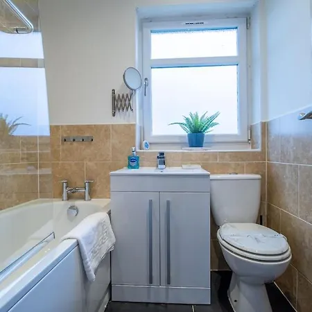 The Brigg - Spacious 3 Bed With Driveway In Apartamento *