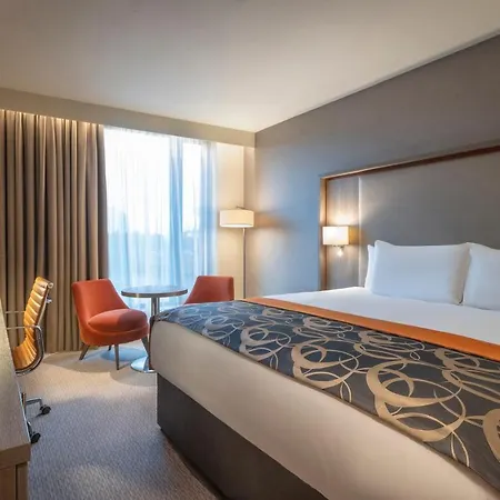 Отель Clayton 4*