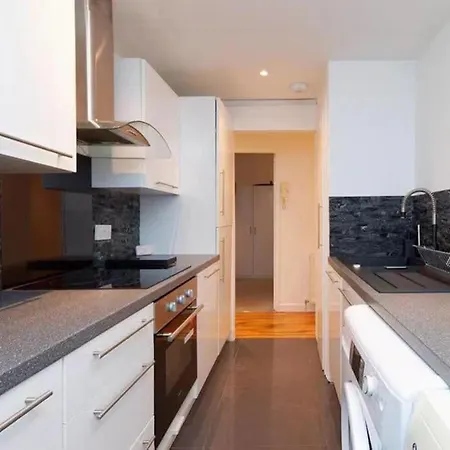 Apartment Light-luxury Flat Glasgow