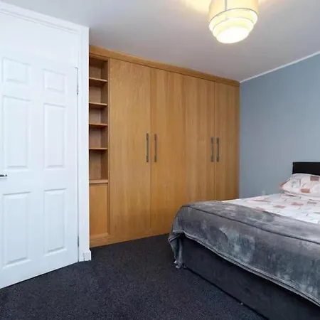 Light-luxury Flat *