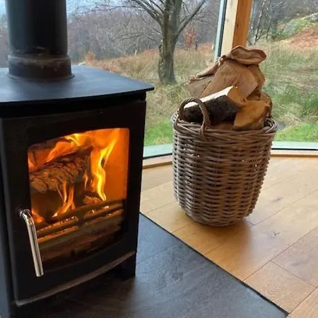 Craigmaddie Muir Roundhouse With Hot Tub Romantic, Luxury, Rural For 2 Near Milngavie *