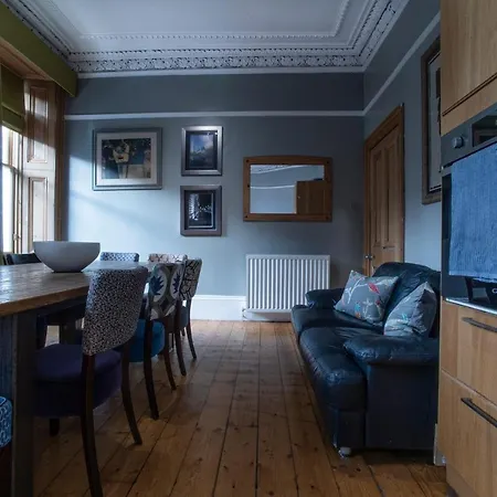 Lägenhet 2 Bed In Great Location 15-20 Minutes Walk To Sec Glasgow