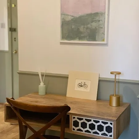 Apartment Luxury 1 Bedroom Flat In Heart Of Centre