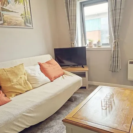 Lovely Studio Flat In Centre * Glasgow