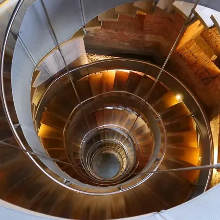 69 St Georges Mansions Глазго