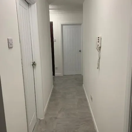 Lägenhet 3 Bedroom Flat Glasgow