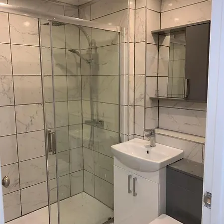 3 Bedroom Flat