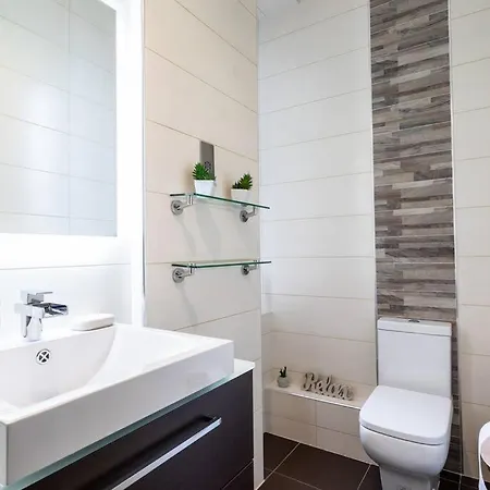 شقة West End 5 Min Walk To Secc And Hydro