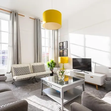 West End 5 Min Walk To Secc And Hydro شقة غلاسغو