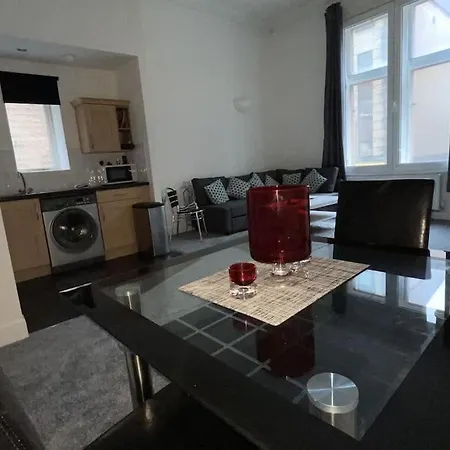Regent - City Centre Apartment *