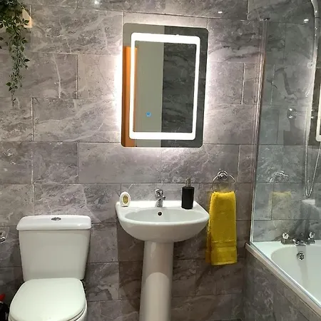 Ground Floor With Garden