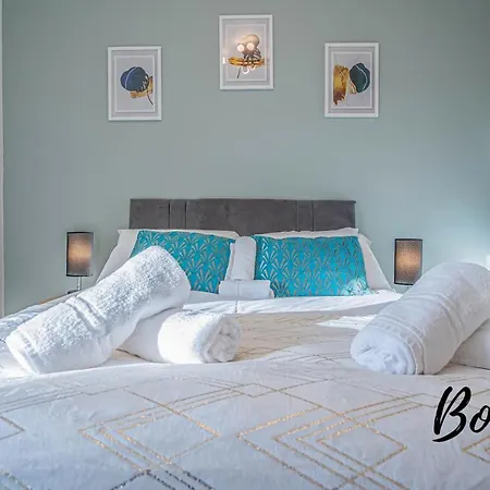 Beaubourg - Finnieston 1br-1ba - Free Parking Near Kelvingrove Park By Bonjour Residences