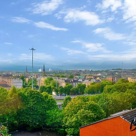 Vavin - Central - Cozy 2 Br-1ba - Free Parking *