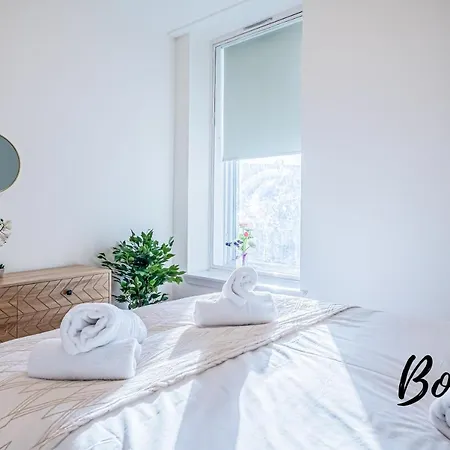 Beaubourg - Finnieston 1br-1ba - Free Parking Near Kelvingrove Park By Bonjour Residences *