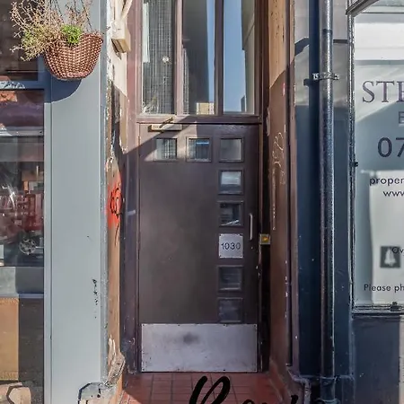 Apartment Beaubourg - Finnieston 1br-1ba - Free Parking Near Kelvingrove Park By Bonjour Residences