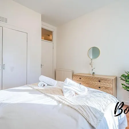 Apartment Beaubourg - Finnieston 1br-1ba - Free Parking Near Kelvingrove Park By Bonjour Residences *