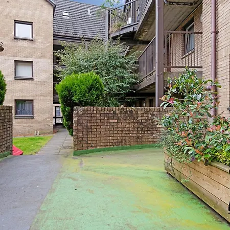 شقة Cygne - Finnieston-1br-1ba At Minerva Court-free Underground Parking By Bonjour Residences *