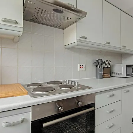 شقة Cygne - Finnieston-1br-1ba At Minerva Court-free Underground Parking By Bonjour Residences *