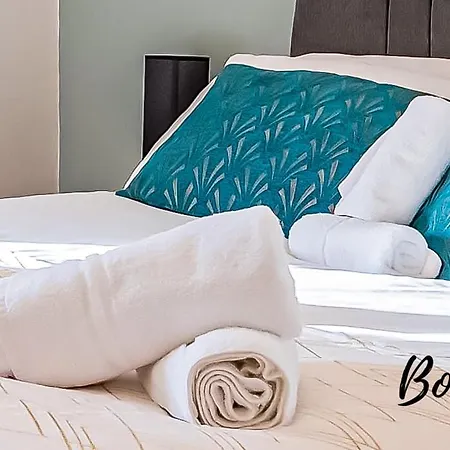 Apartment Beaubourg - Finnieston 1br-1ba - Free Parking Near Kelvingrove Park By Bonjour Residences *
