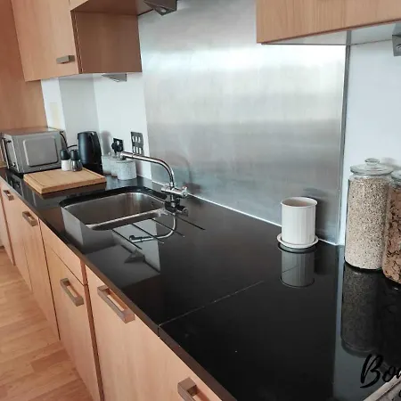 Anderston - Cozy With Neighbourhood Views By Bonjour Residences - * Glasgow