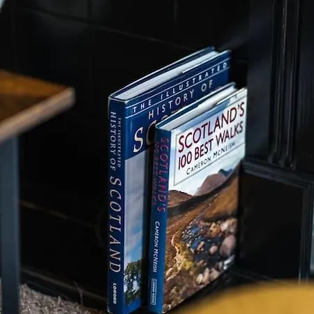 Finnieston 1-bed - Walk To Hydro & Bars - Sleeps 2 *