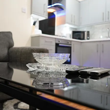 - 2 Bedroom Glasgow