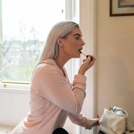 Apartment The Devonshire - Your 5 Star West End Stay!