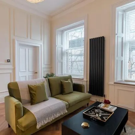 アパート The Devonshire - Your 5 Star West End Stay!