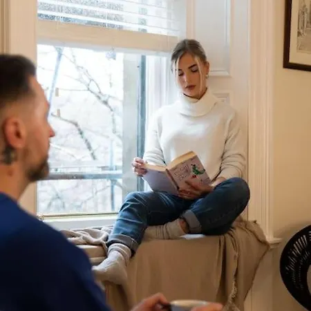 Apartment The Devonshire - Your 5 Star West End Stay! Glasgow