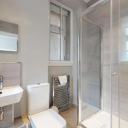 Glassford Apartamento