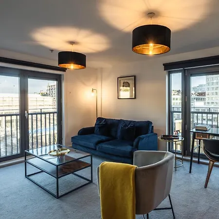 View - A Stunning 2 Bed Daire