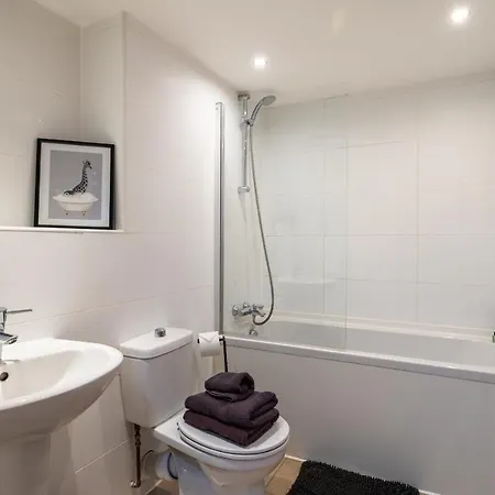 View - A Stunning 2 Bed アパート *