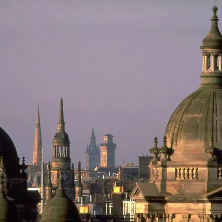 Modern Bright In South Apartment