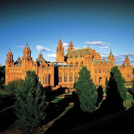 Apartment Modern Bright In South